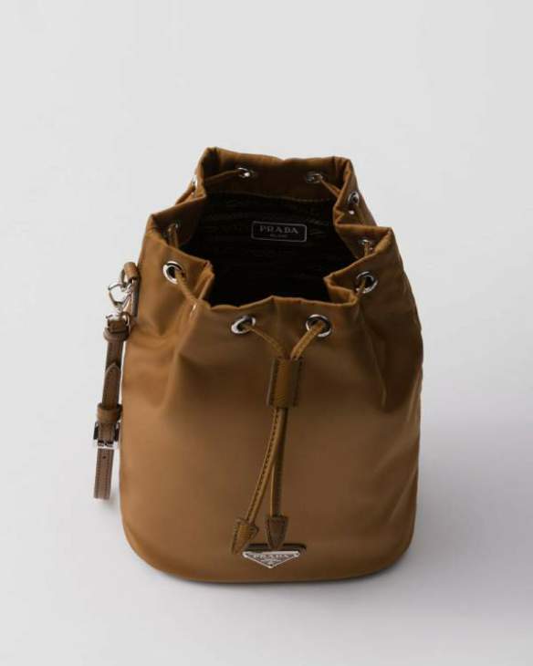 Picture of Prada Handbags _SKUfw236290470fw